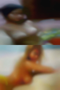 Pussy naked woman open fat vagina in hand fuck.
